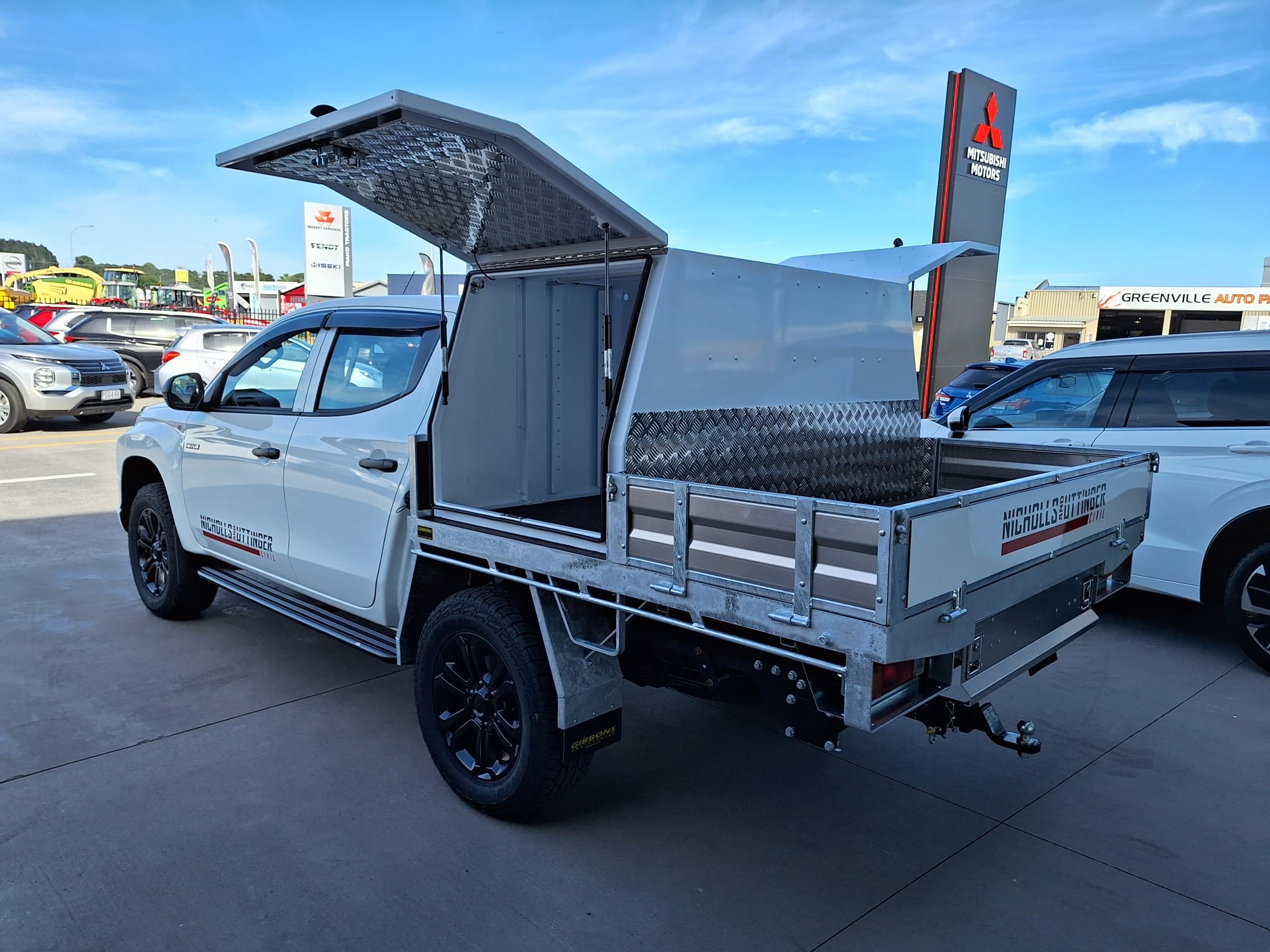 Mitsubishi Triton