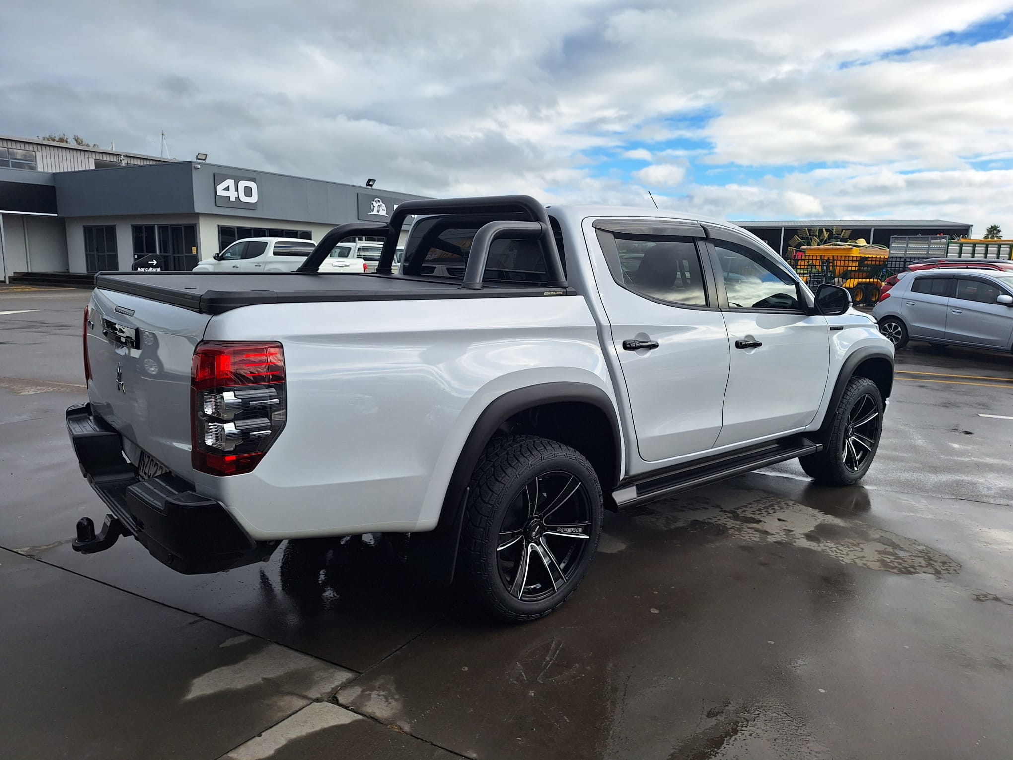 Mitsubishi Triton